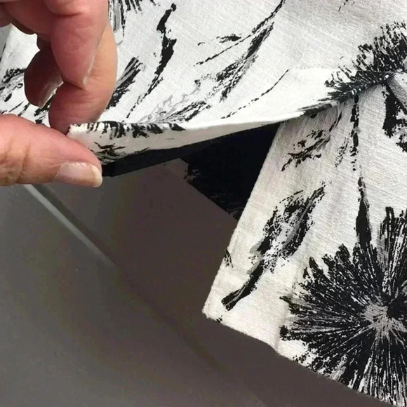 Women’s skirt size 6 Halogen - Picture 3 of 5